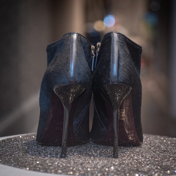 Gucci Mohair Black Booties - Picture 2 of 5